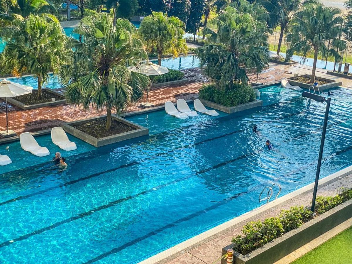 Timur Bay By Dream View Studio Kuantan Exterior foto